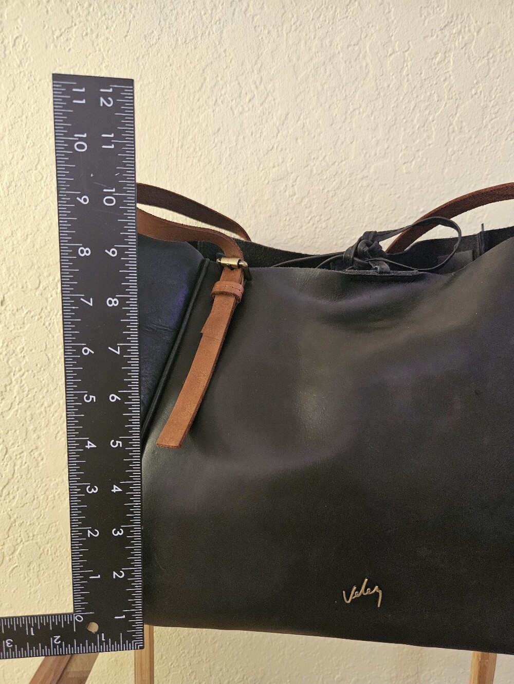 Velez Black Leather Tote Bag with Brown Straps. - Picture 3 of 16
